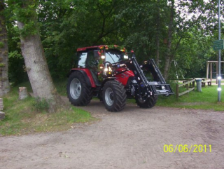 uebergabe_gemeindeschlepper_2_20130528_1186113214